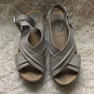 Bussola Grey Wedge 8